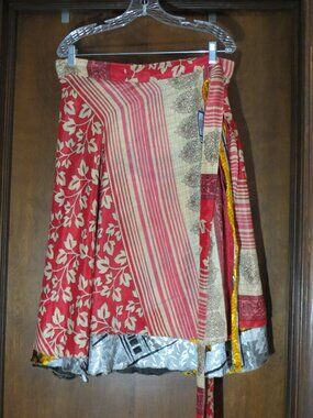 New With Tags Darn Good Yarn Sari Silk Wrap Skirt Womens Goddess 14-32 Mini Boho